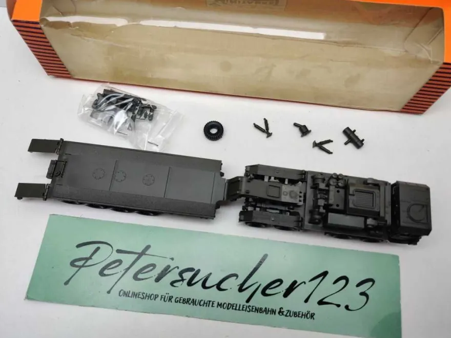 Roco Minitanks H0 291 Schwerlast-/Panzertransporter SLT 50-2