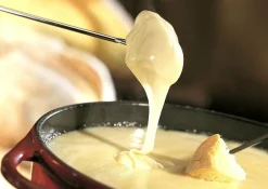 Schweizer Käsefondue 400g frisch gerieben