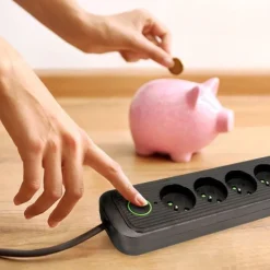 Steckdosenleiste Schwarz 4 Steckdosen 3m Verlängerungskabel mit 4xUSB Schalter Erdung