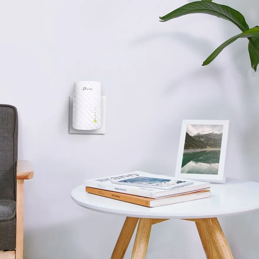 TP-Link RE200 Universeller AC750 Dualband WLAN Repeater
