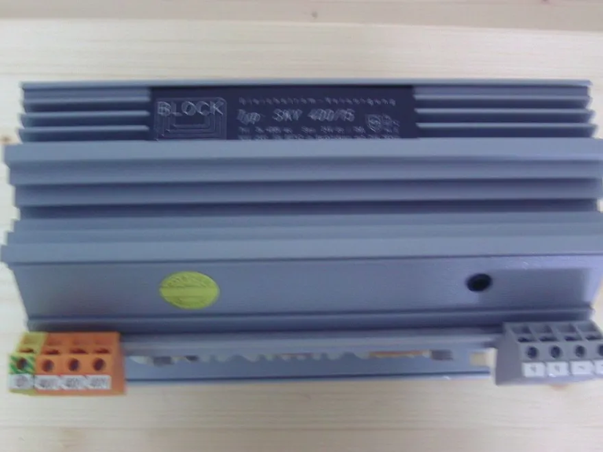 Trafo Block Sky 400/15 pri 3x400 V sec. 24 V DC 15 A Gleichstromversorgung T11/47