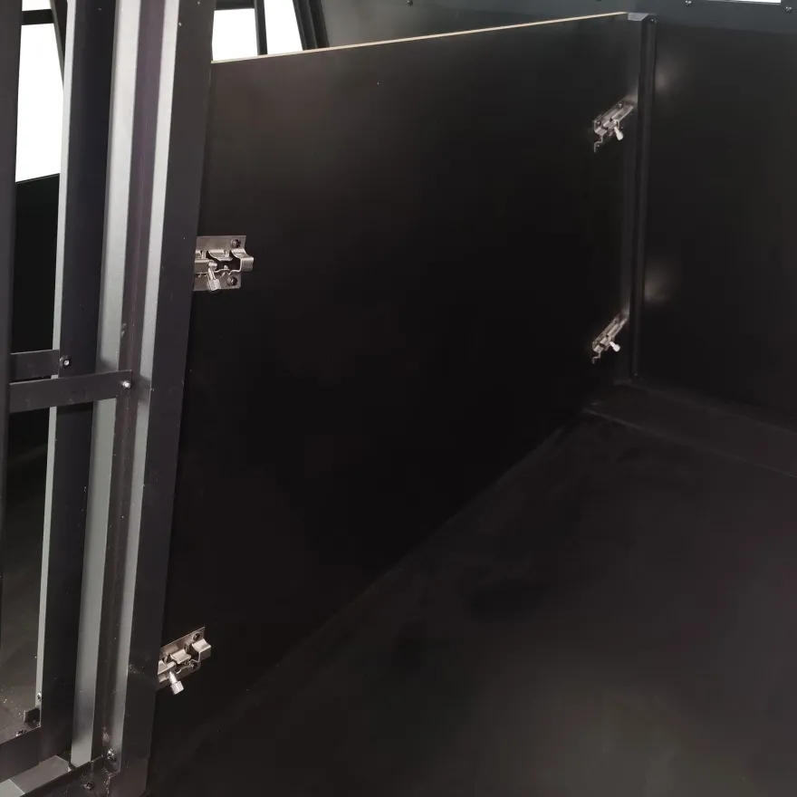 Trekker Hundebox XXL 104x90.5x69.5cm, Schwarz
