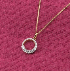 trendor Schmuck Damen Zirkonia-Anhänger Gold 333/8kt an vergoldeter Silberkette 6838