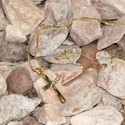 trendor Schmuck Kreuz für Kinder Gold 333/8 Karat 18 mm + goldplattierte Kette 08508
