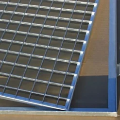 Verschiedene Größen Baunorm Gitterrost verzinkt Maschenweite 30x30 mm Bauhöhe 20mm