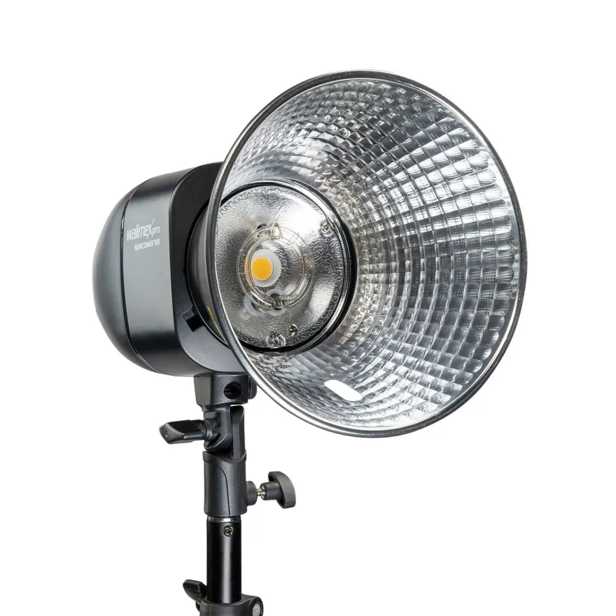 Walimex pro Newcomer 100 II Studioblitz Set Softbox Lampenstativ LED Studiolicht