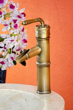 Waschbecken Marmor mit Armatur Aufnahme Naturstein Weiß Bad Aufsatzwaschbecken