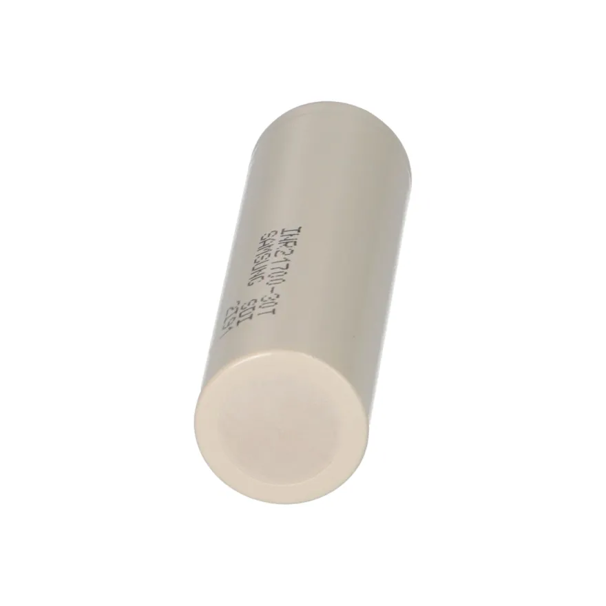 6x Samsung INR21700-30T 3,6V 3000mAh 35A Li-Ion-Akku