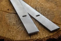 Zipper ZI-HB204 Abricht & Dickenhobel Hobelmesser (2 Stück) 210x16,5x1,5mm